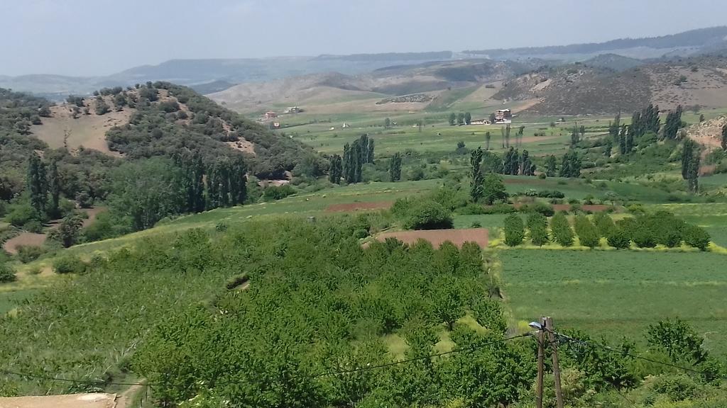 Le Gite Du Barrage Zaouia Ben Smine Exterior foto