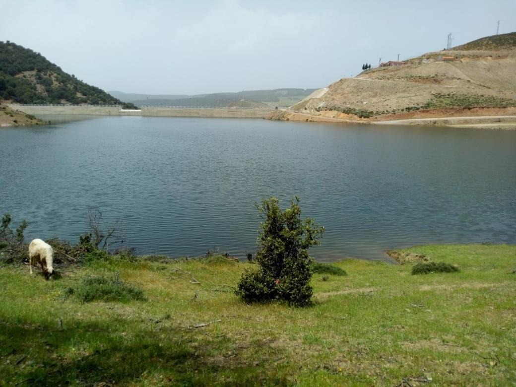 Le Gite Du Barrage Zaouia Ben Smine Exterior foto